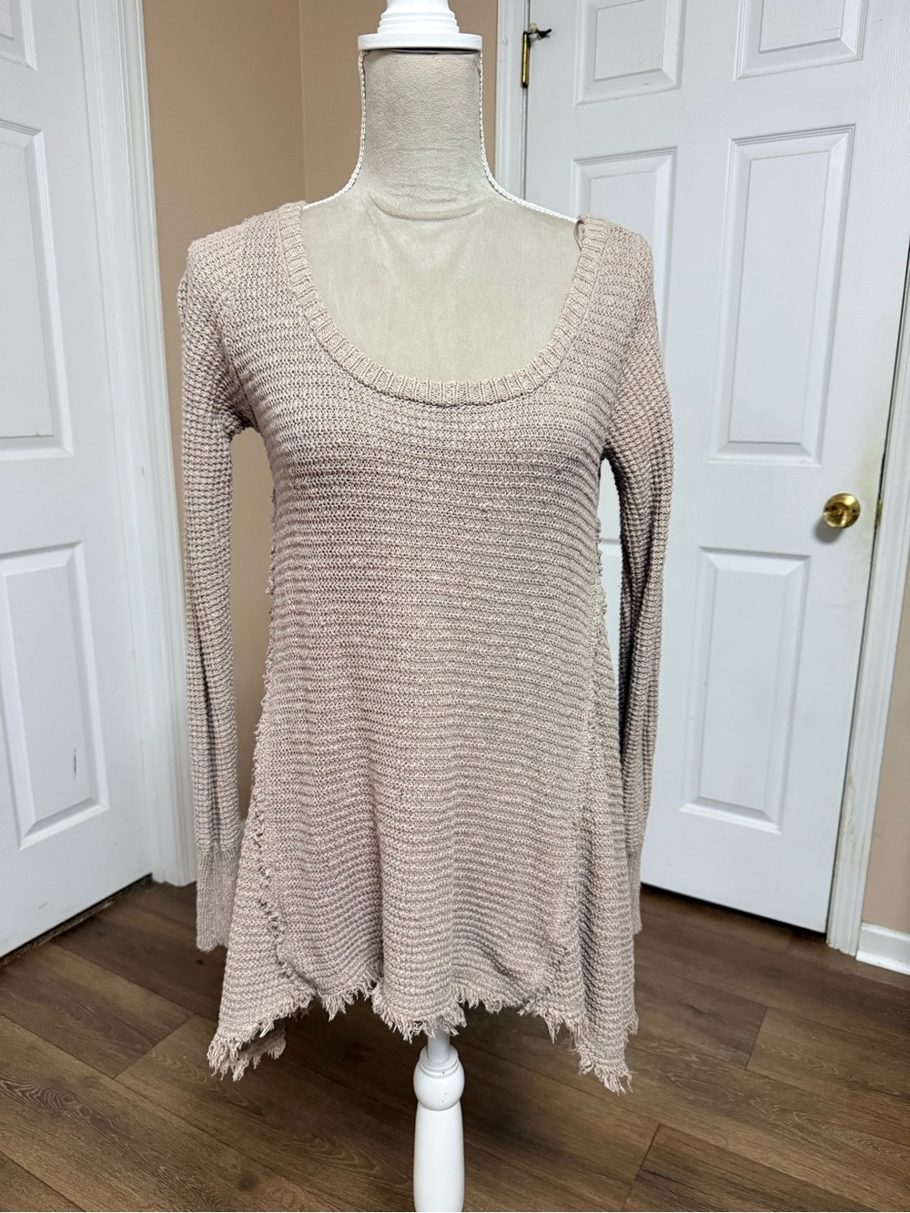 Ruby Moon beige raw edge and seams hi low sweater size S